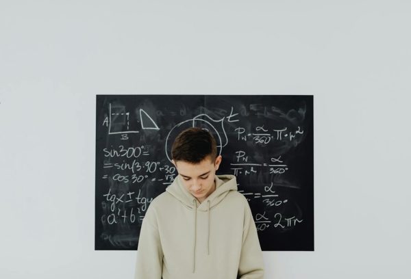 What Essential Traits Should You Look for in a Math Tutor in Singapore?